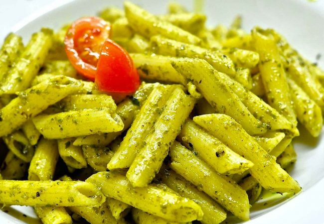Ricetta pasta con pesto di aneto